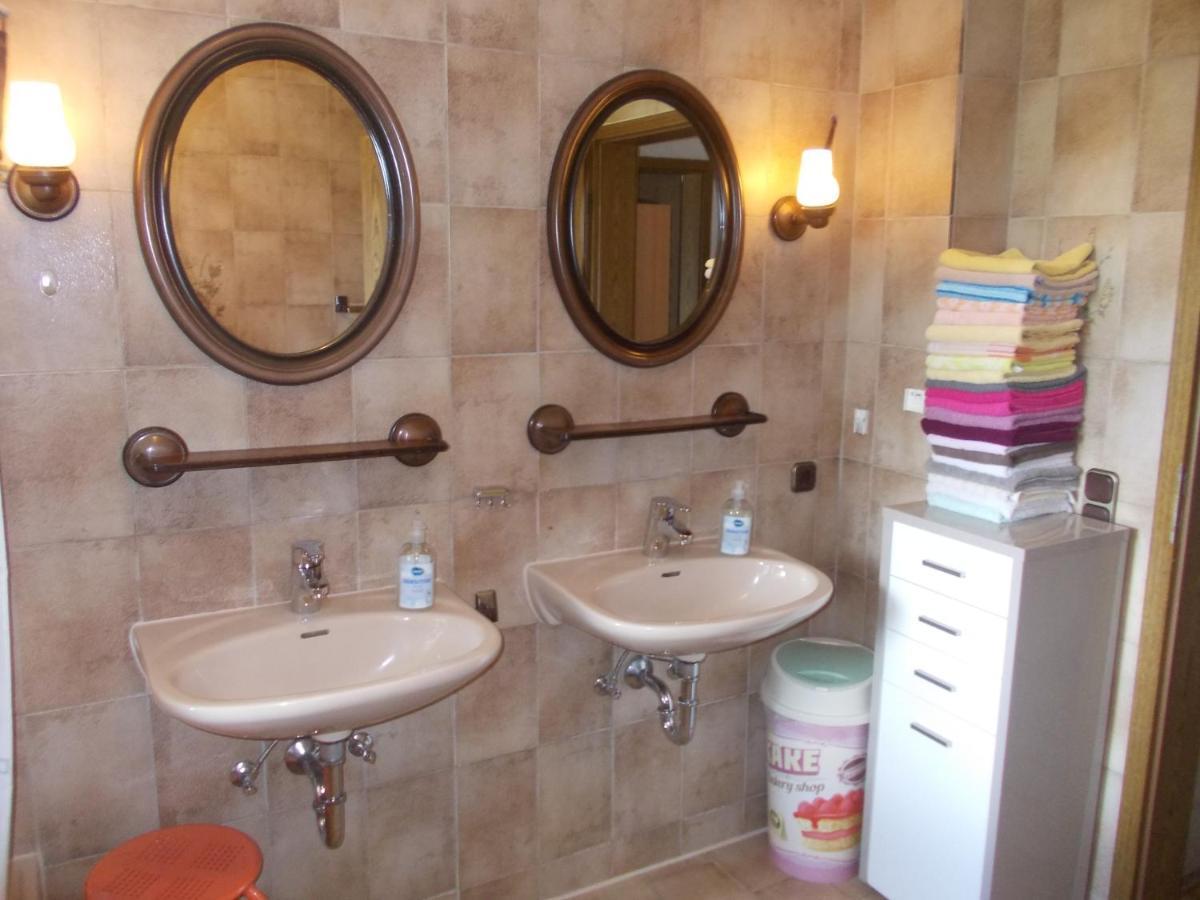 Xxl Apartment, 10 Beds, 4 Sleep-Rooms, 140Qm, 2 Wc, 2 Shower && Bruckmühl المظهر الخارجي الصورة